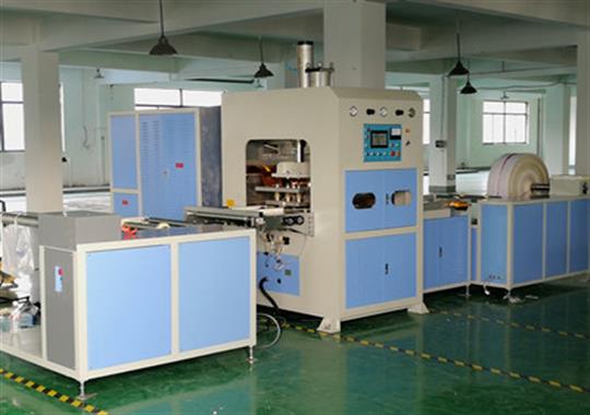 全自動(dòng)高頻熔斷機(jī)性能高速穩(wěn)定 無(wú)錫眼鏡盒用戶(hù)都在用